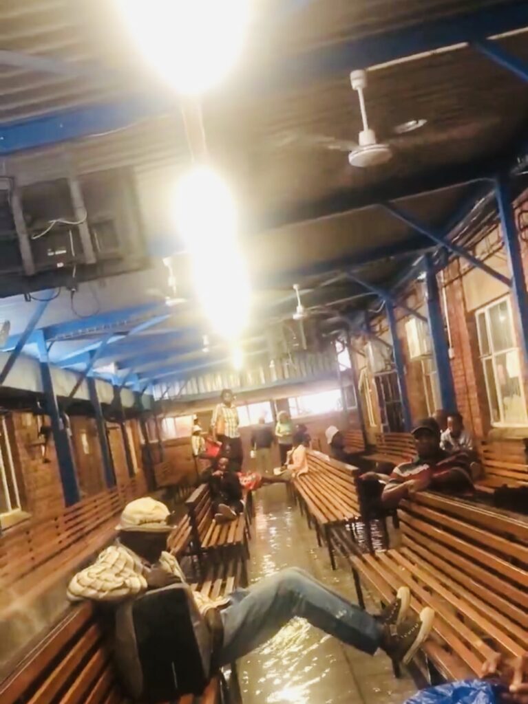 Viral video of flooding at George Mukhari Hospital false and misleading 1